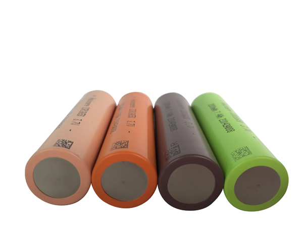 工業(yè)機器人電池特點 工業(yè)機器人電池特點